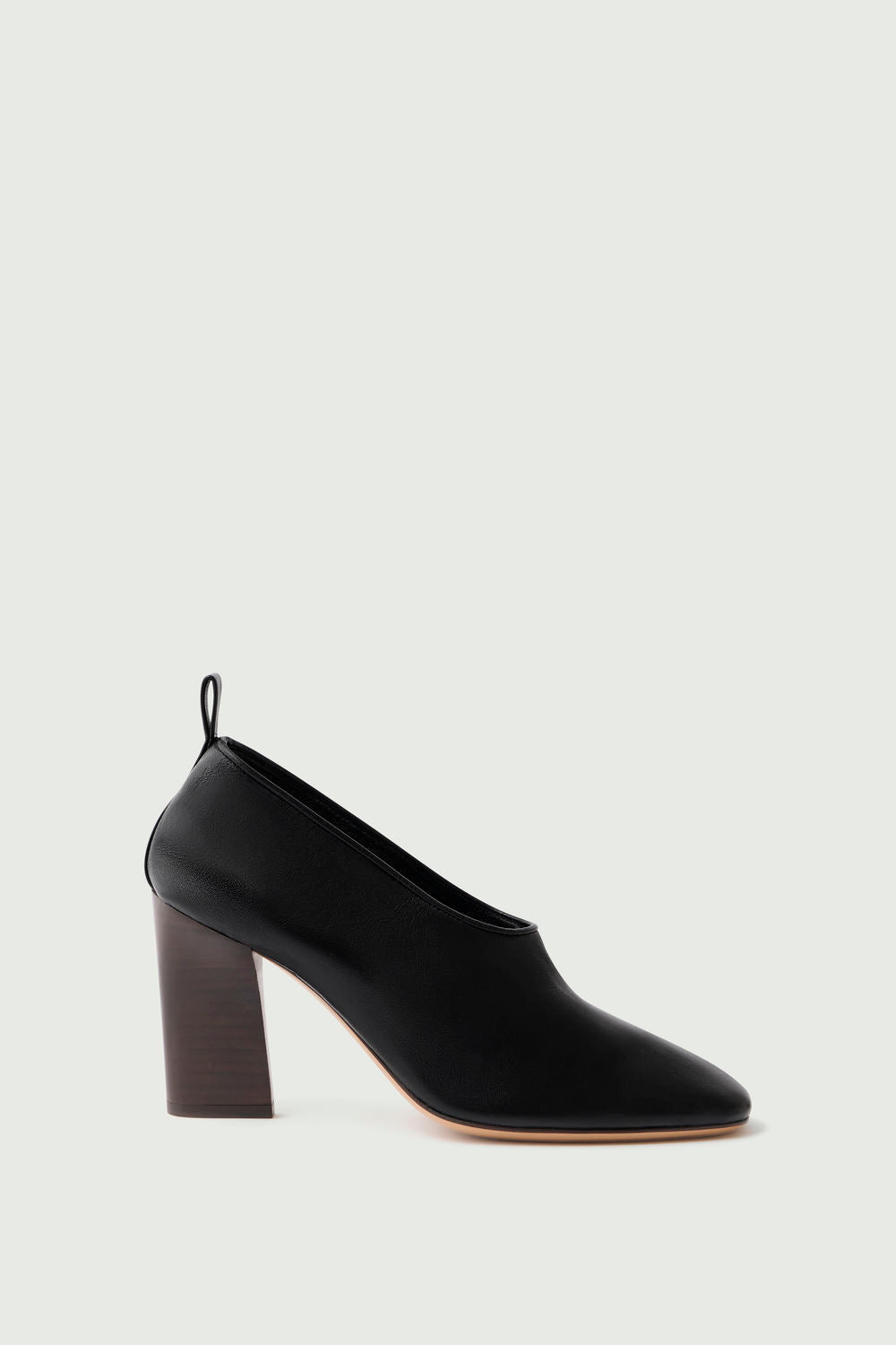 Thea Pumps Black Leather Woman