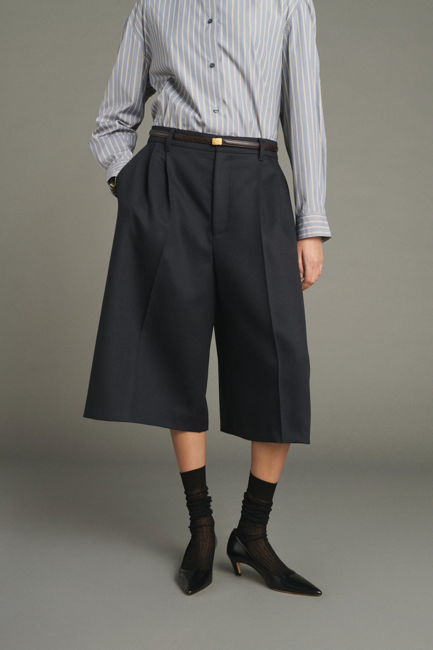 Bermuda Jude - Deep Navy - Laine - Femme