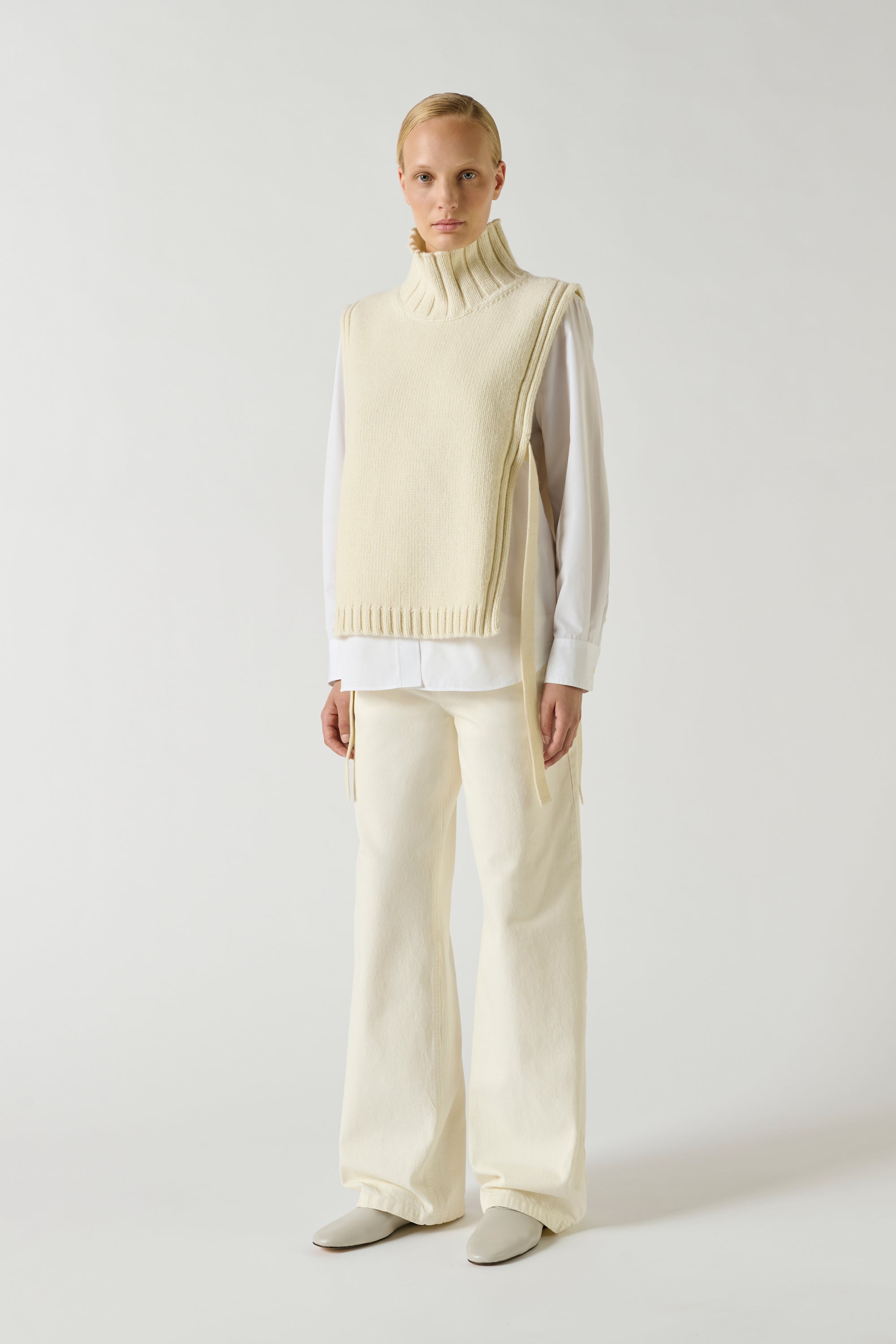Sweater OR Ecru