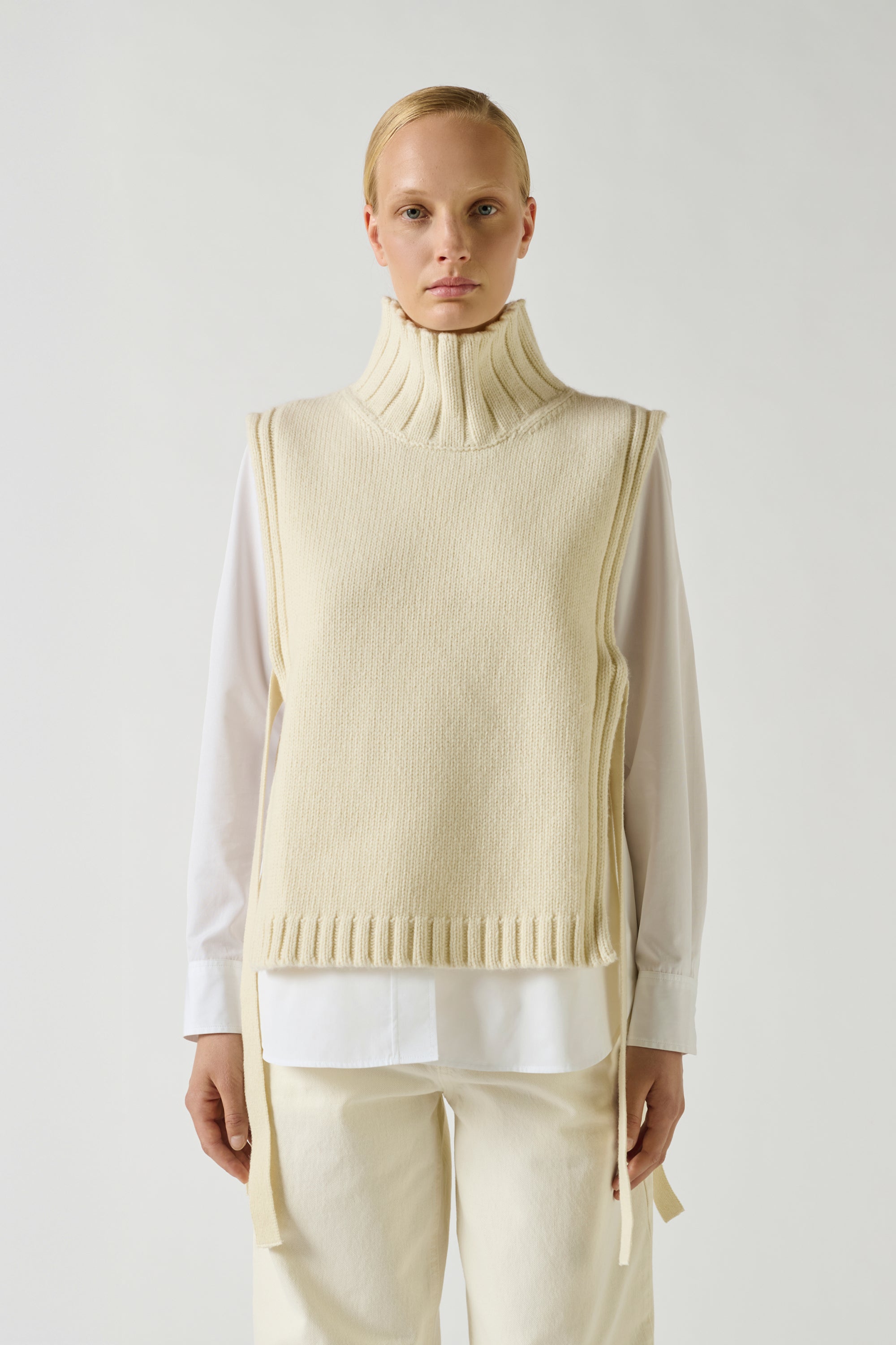 Sweater OR Ecru