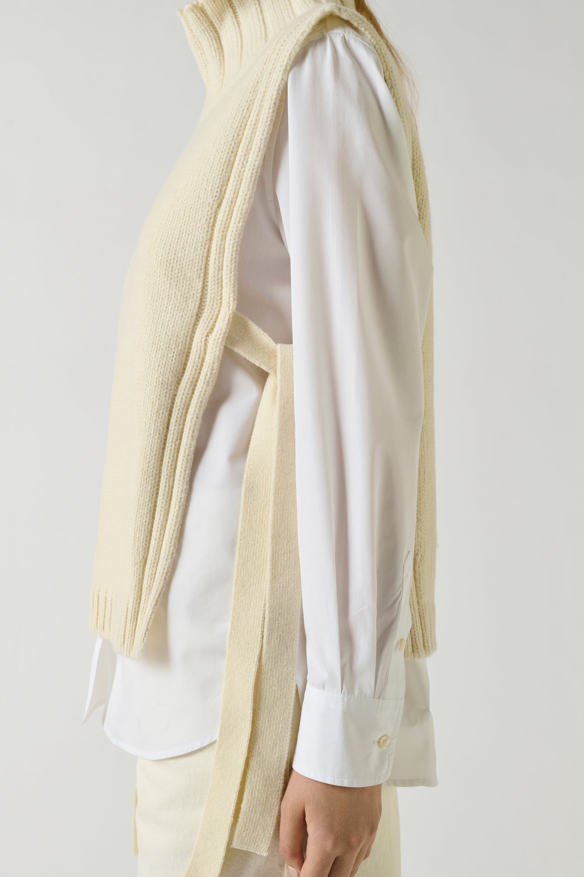 Sweater OR Ecru