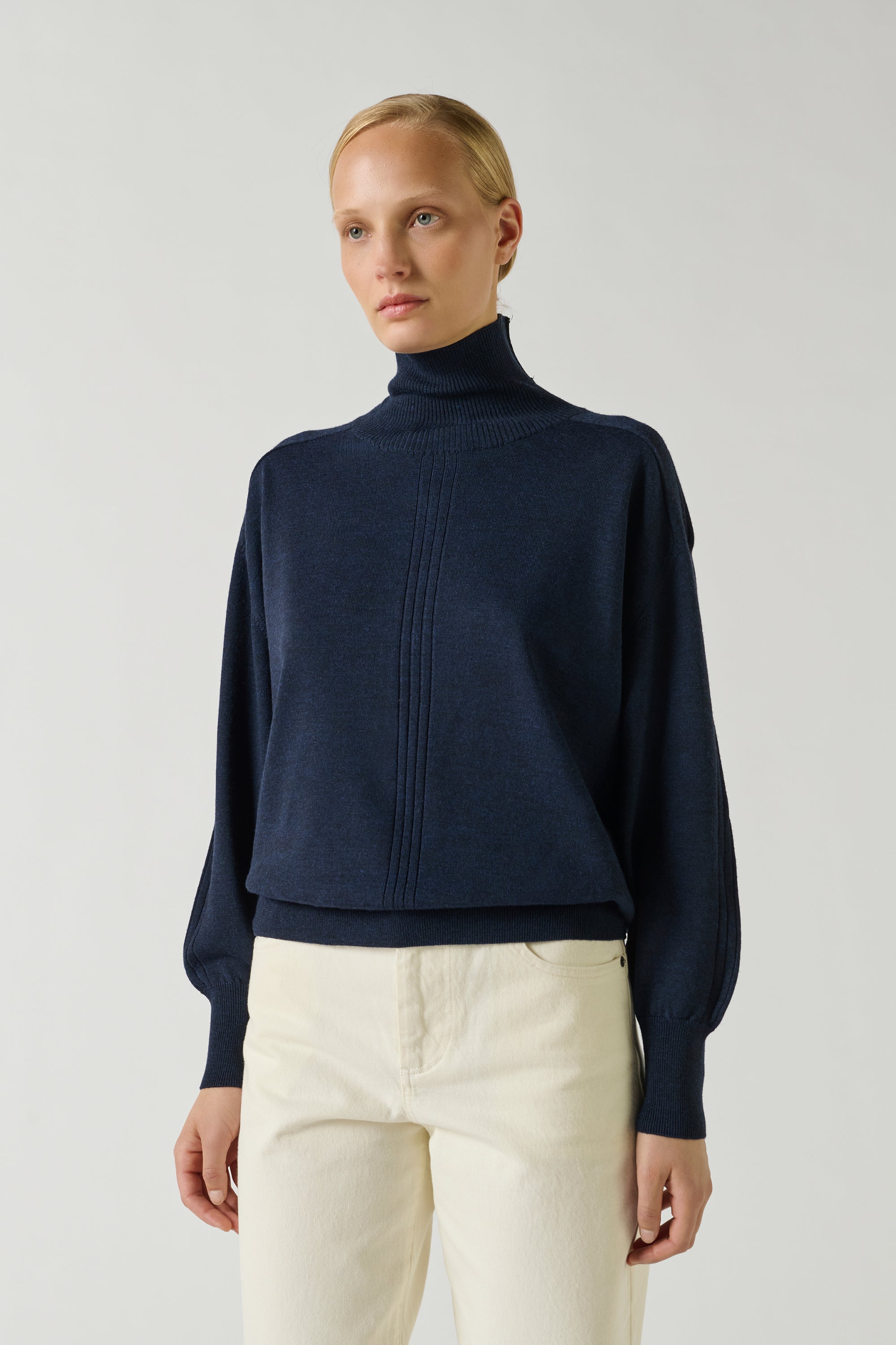 Nord Navy Merino Wool Turtleneck Jumper | Soeur