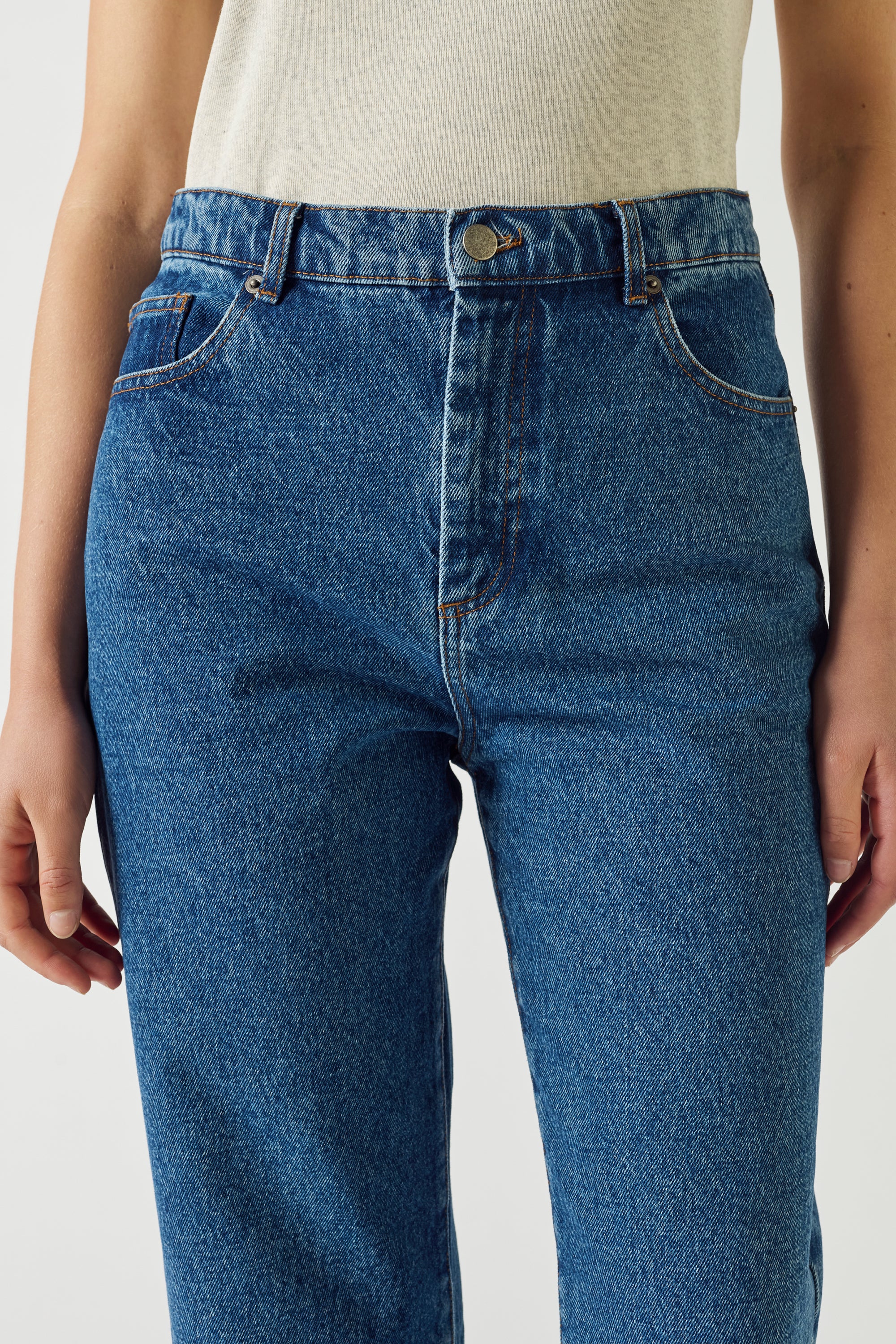 Barnabe Jeans in Blue Denim | Soeur Barnabe Jeans in Blue Denim | Soeur