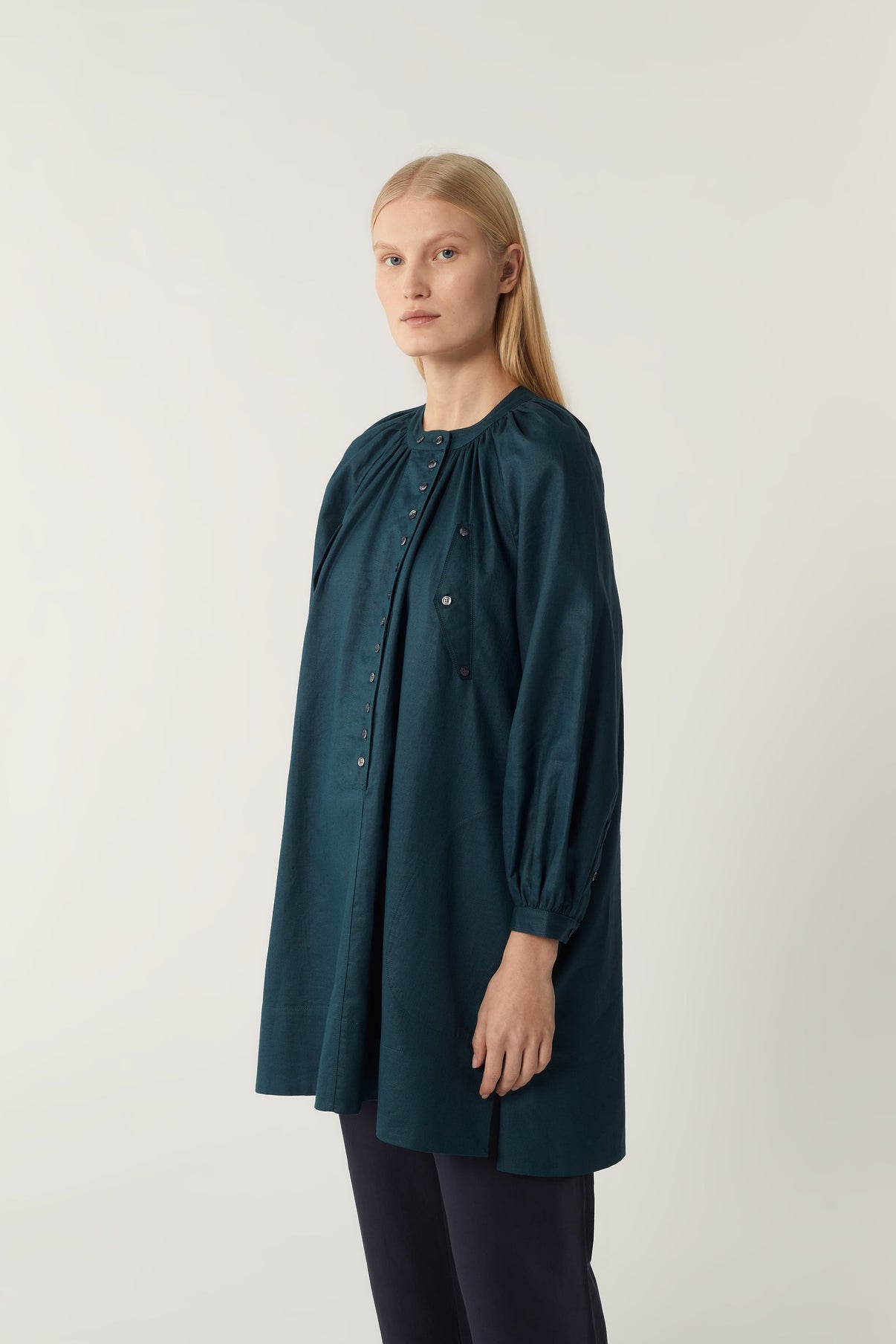 ROBE PHILIPPINE vue 3