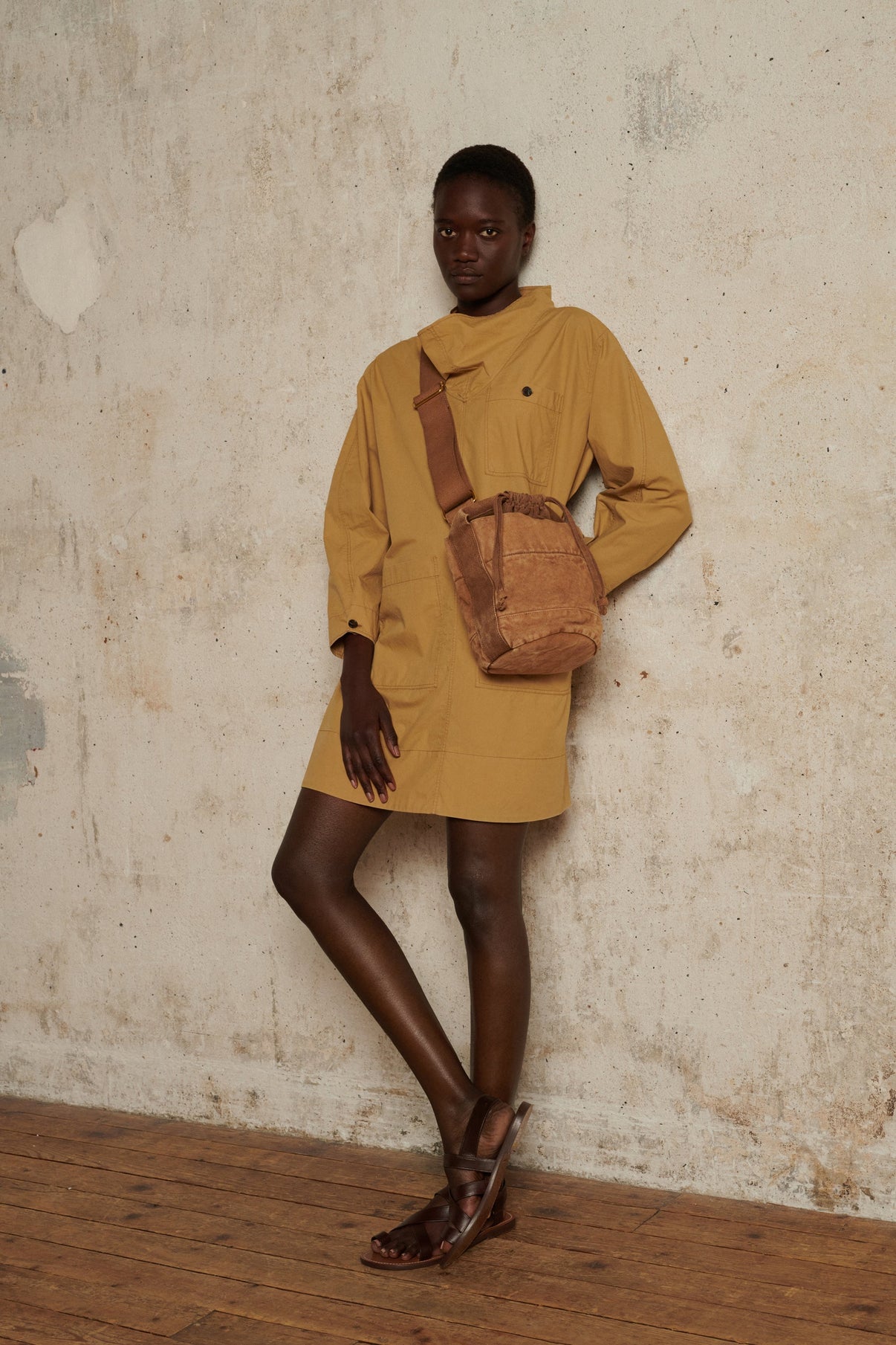 VESTIDO ULSAN BEIGE vue 1