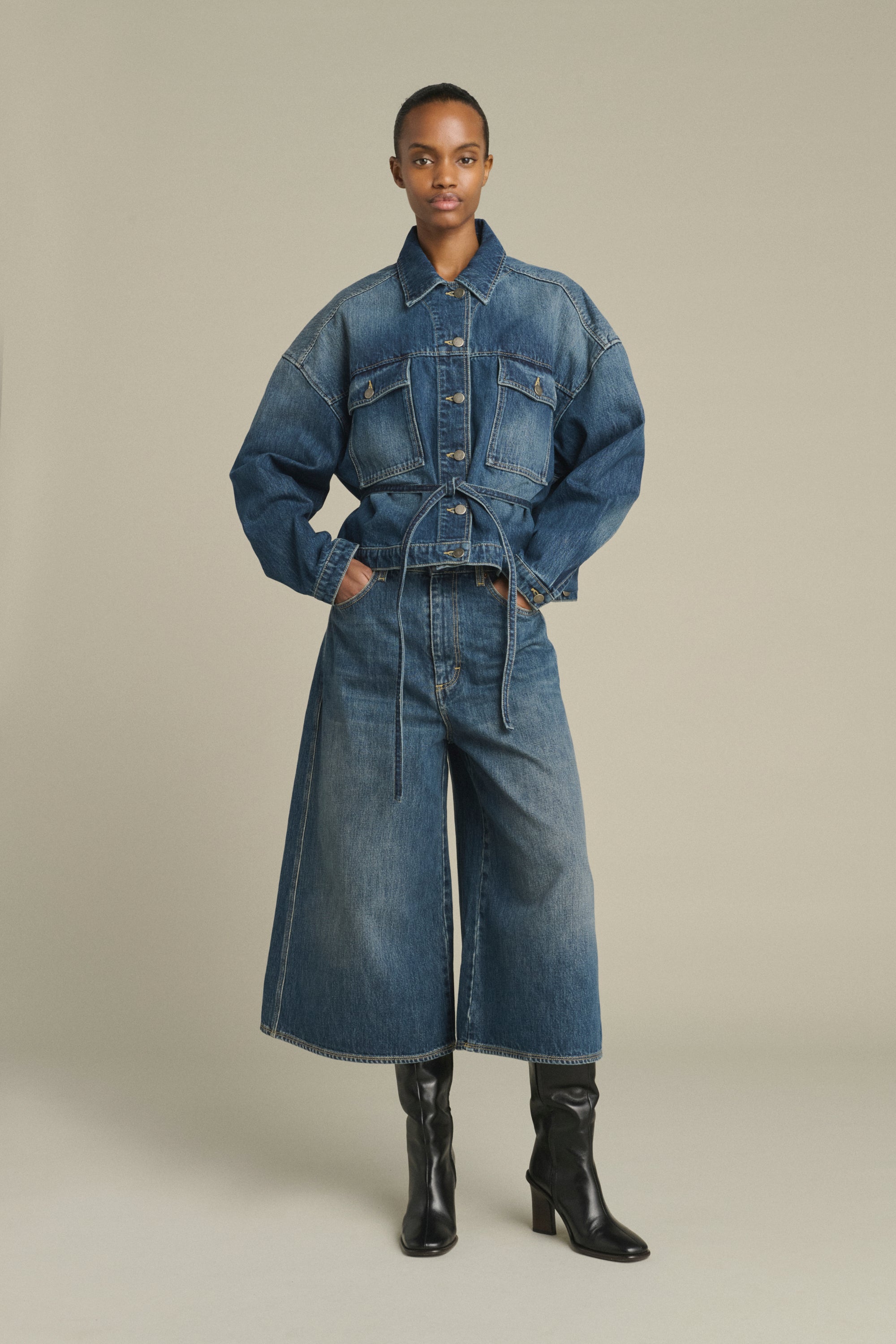 Joyce Shorts - Faded Blue Denim Oversized Women - Soeur
