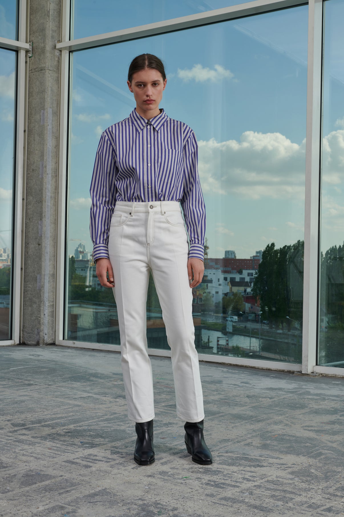 Jean Francisco - Craie - Femme vue 1