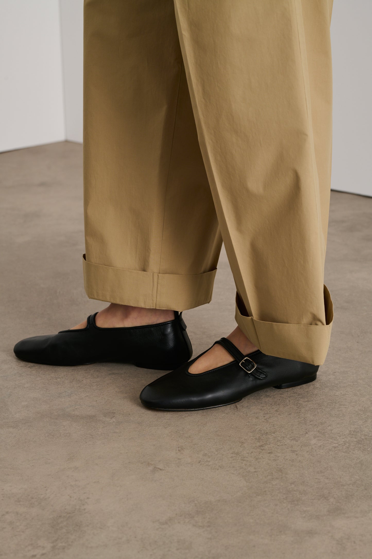 Ballerine Noire Cuir Femme Ballerines Noires En Cuir Avec Brides