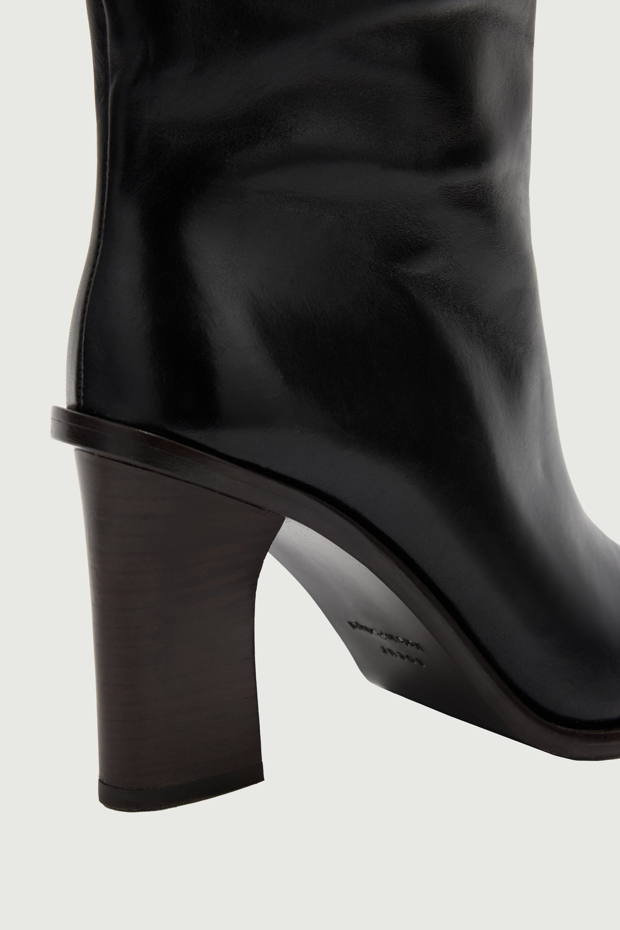 Boots LIVIA Black
