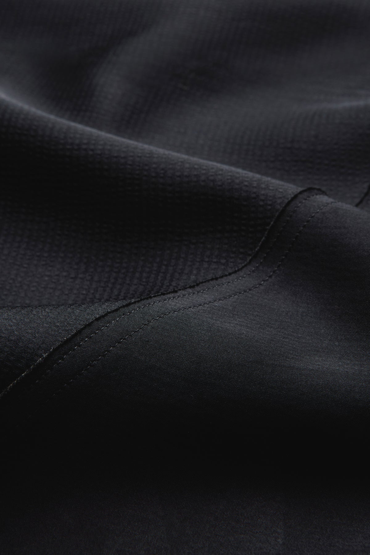 Jupe Kelya - Noir Satin de Viscose à Godets - Soeur vue 7