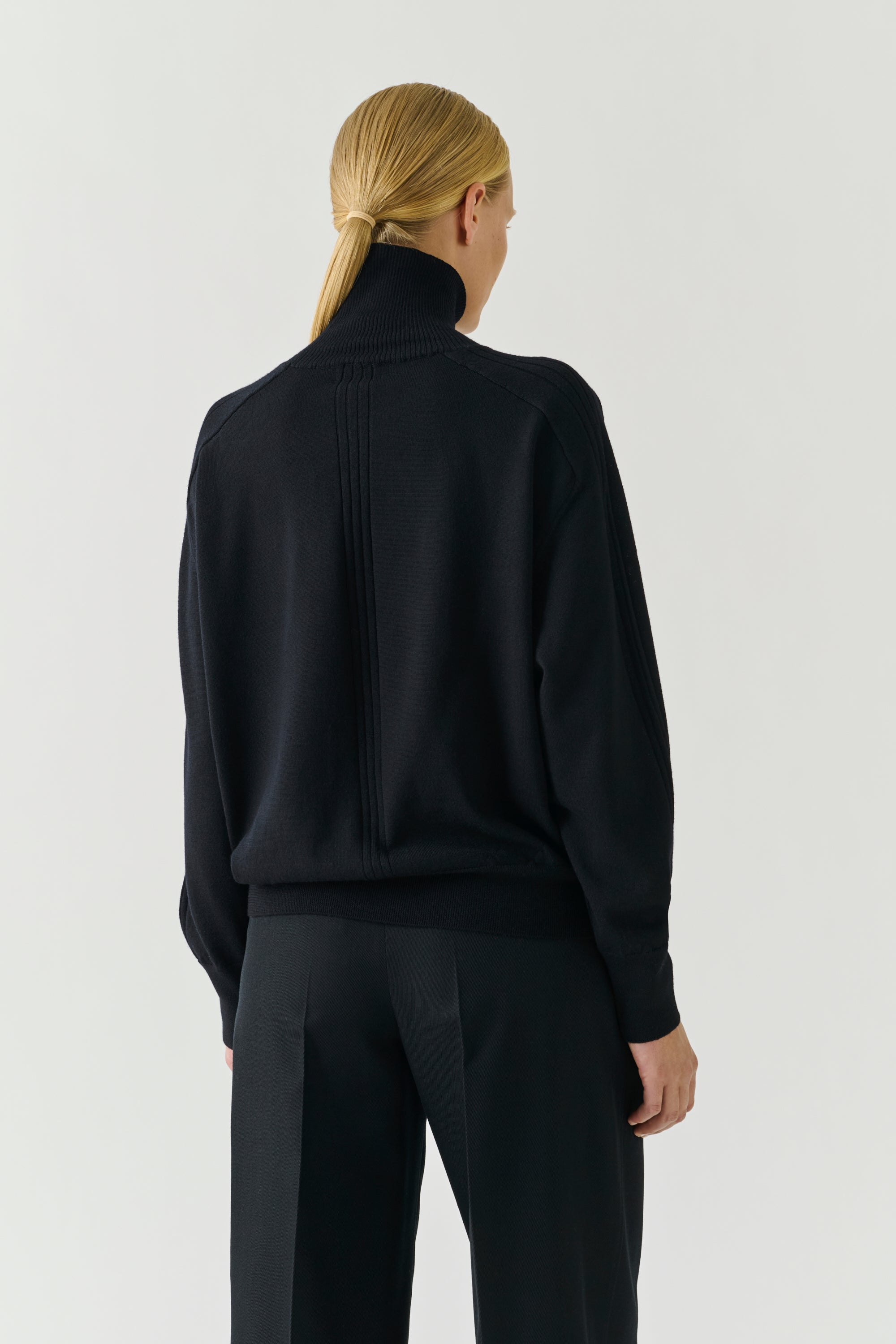 Sweater NORD Black