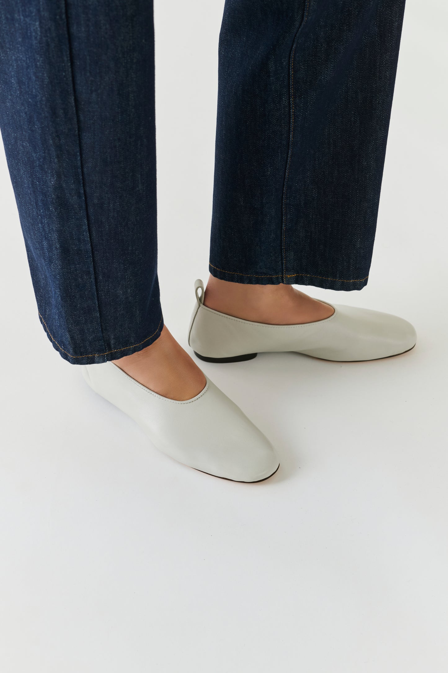 Bala Ballet Flats - Light Grey - Leather - Women