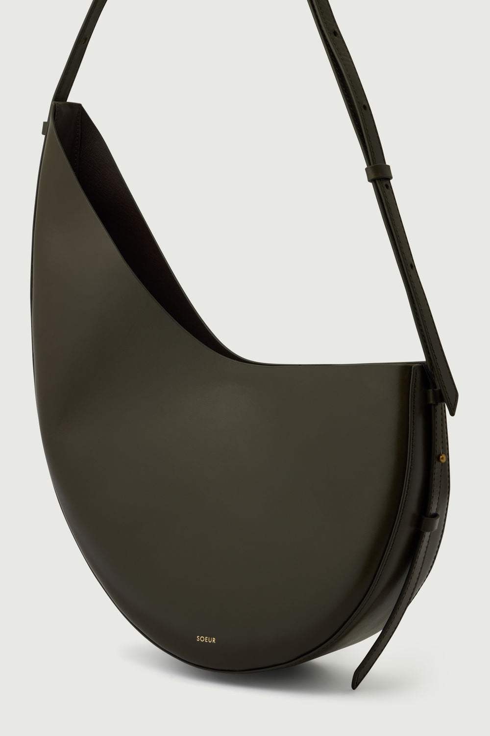 Winoka Trail Round Bag
