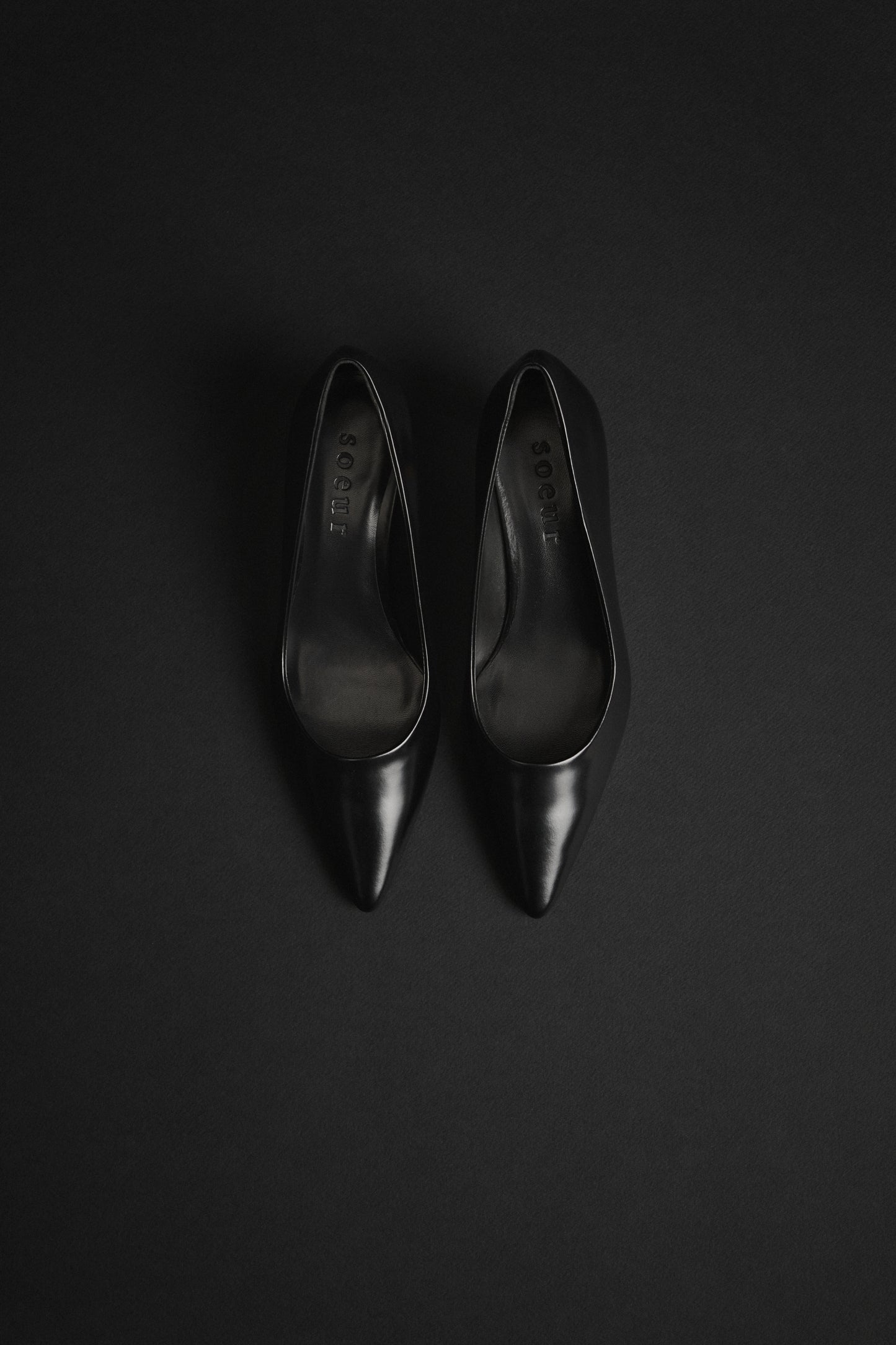Escarpines Maggie - Negro - Cuero - Mujer